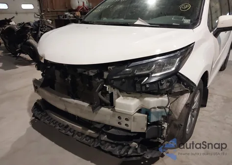 2021 Toyota Sienna Le from USA, damaged, VIN 5TDKSKFCXMS029864